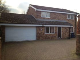 4 bedroom Detached f...